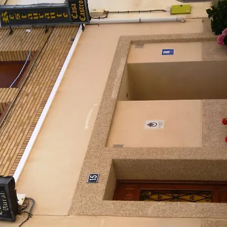 بيت ضيافة Hostal Rural Casa Castro 3*