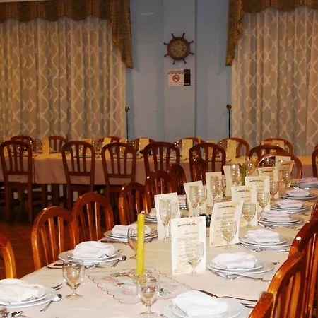 Hostal Rural Casa Castro بيت ضيافة Alberuela de la Liena