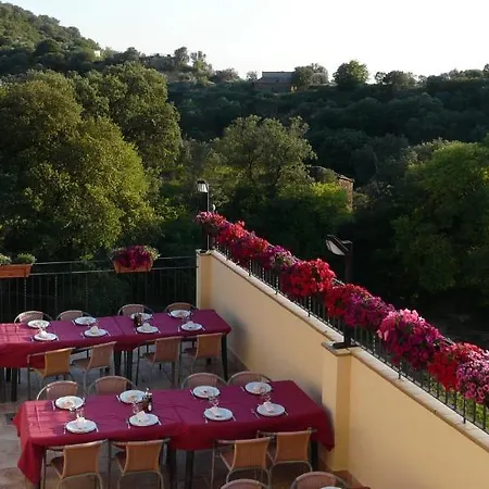 Hostal Rural Casa Castro 3* Alberuela de la Liena