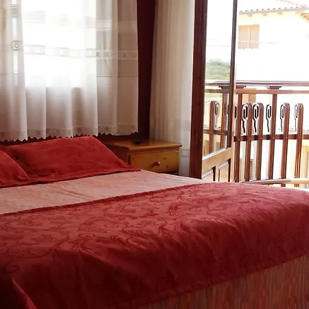 Hostal Rural Casa Castro Alberuela de la Liena